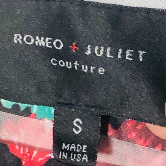 Romeo + Juliet couture short sleeve shirt zipup back & pocket size small READ - Picture 4 of 10